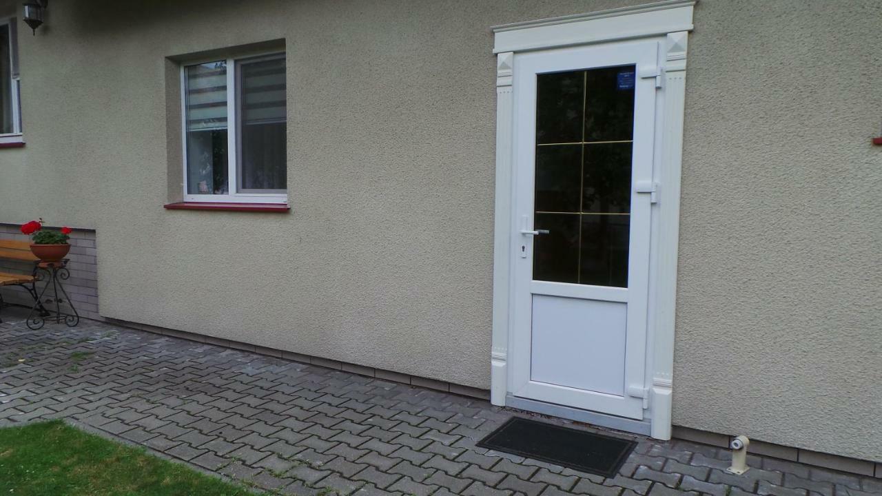 U Viktora Guest House Brest Esterno foto